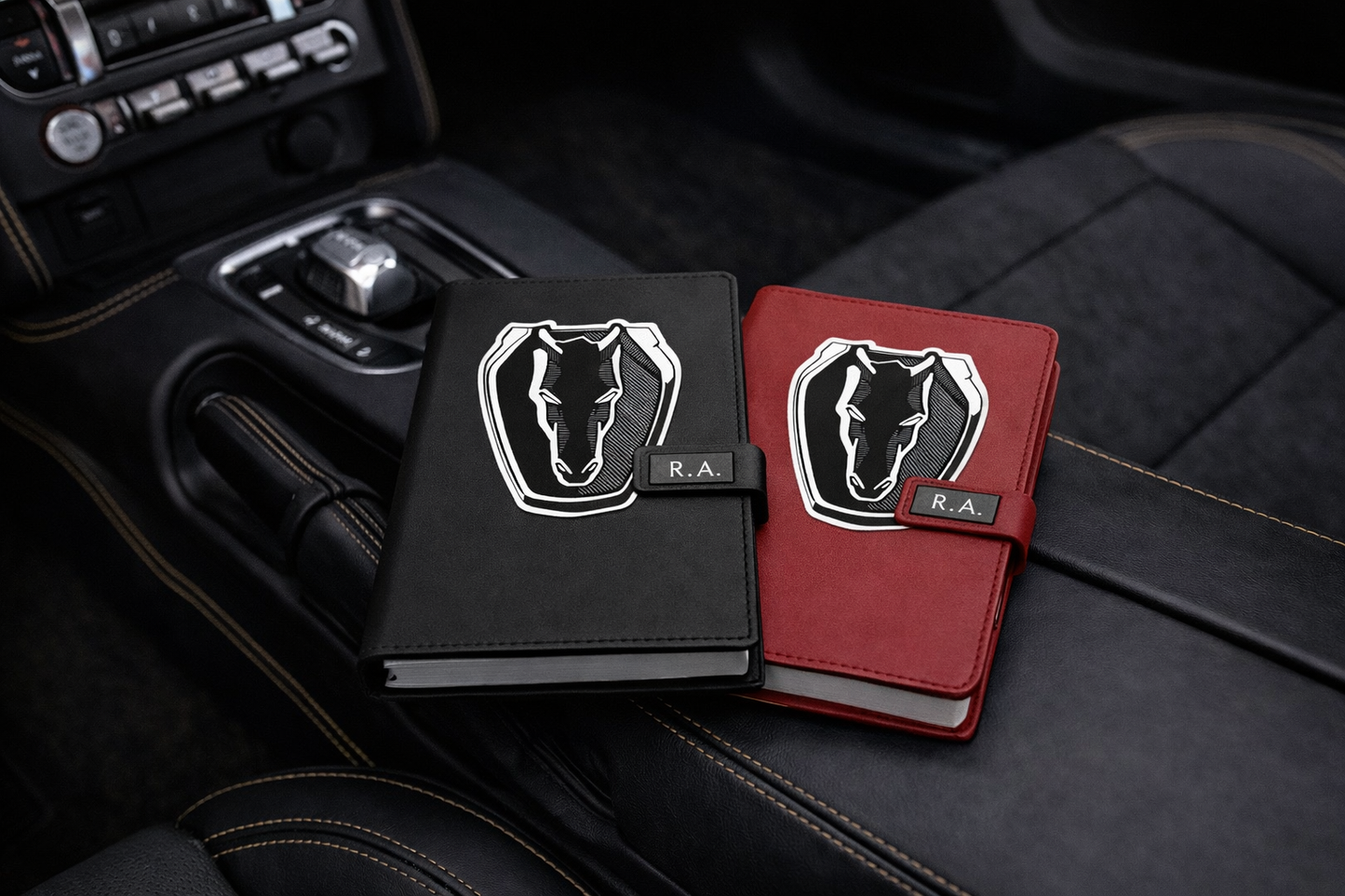 Dark Horse Tagebuch Notizbuch Personalisierbaren Initialen