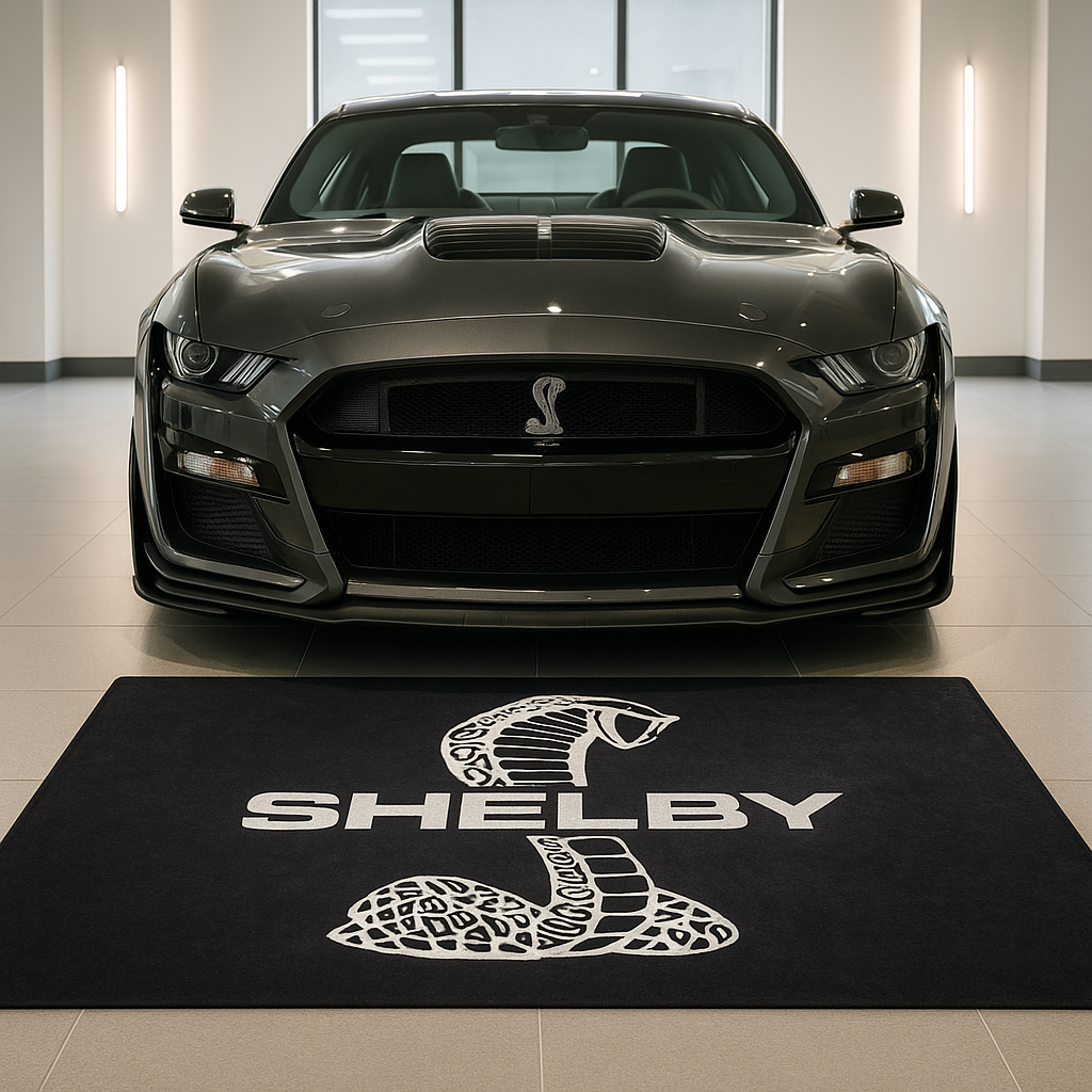 Shelby Garagen Teppich 150x220 cm Luxus Auto Teppich Garage Wohnzimmer Showroom Rug