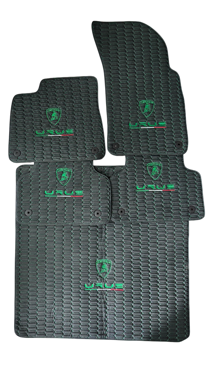 Lamborghini Urus Fußmatten Set Leder Kissen Kofferraummatte