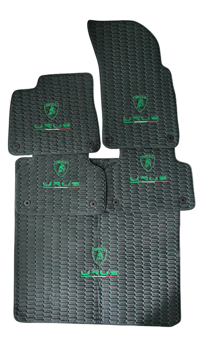 Lamborghini Urus Fußmatten Set Leder Kissen Kofferraummatte