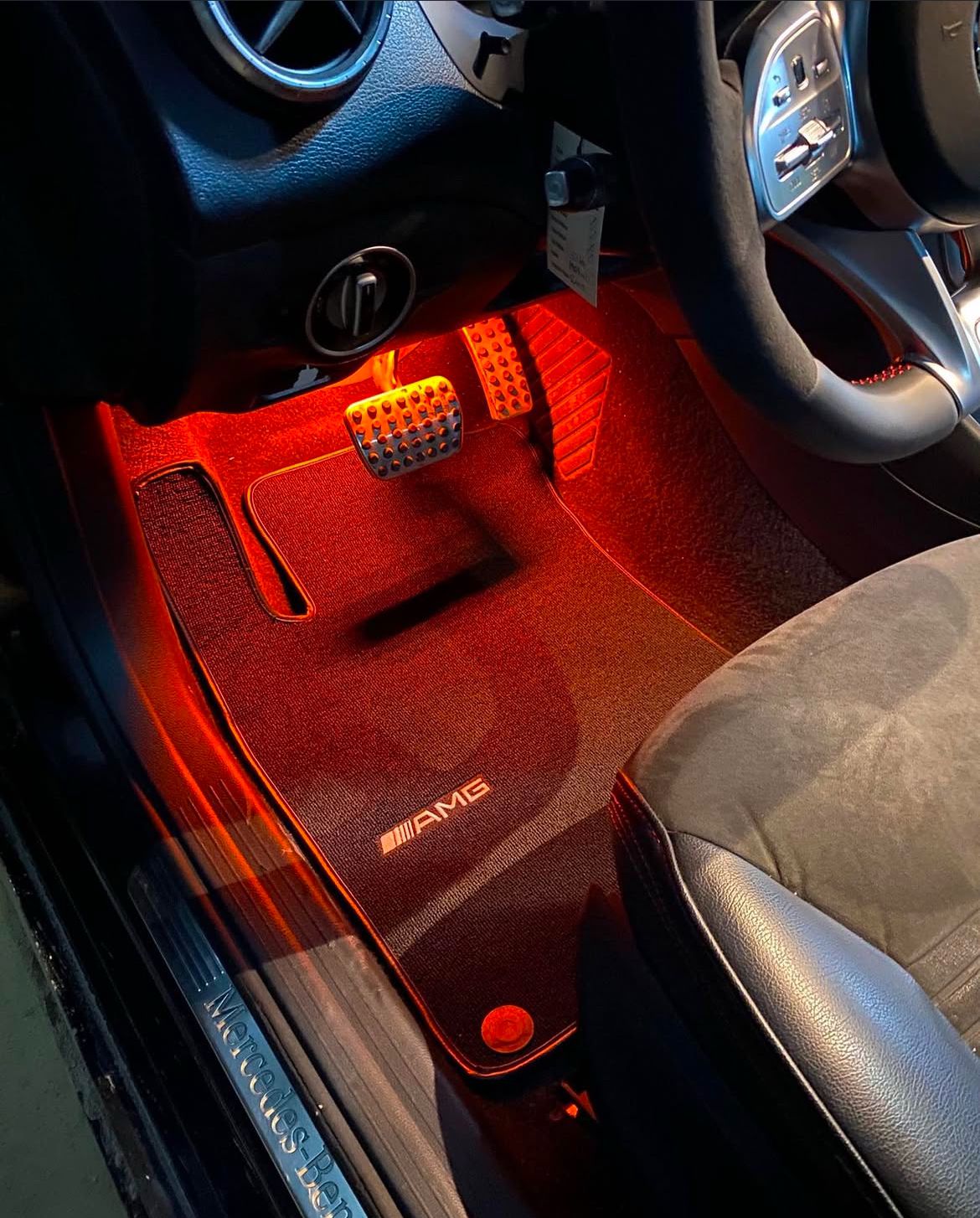 Für Mercedes Benz AMG Teppich Auto Fußmatten maßgefertigt für alle AMG Modelle, Teppich Innenraumschutz