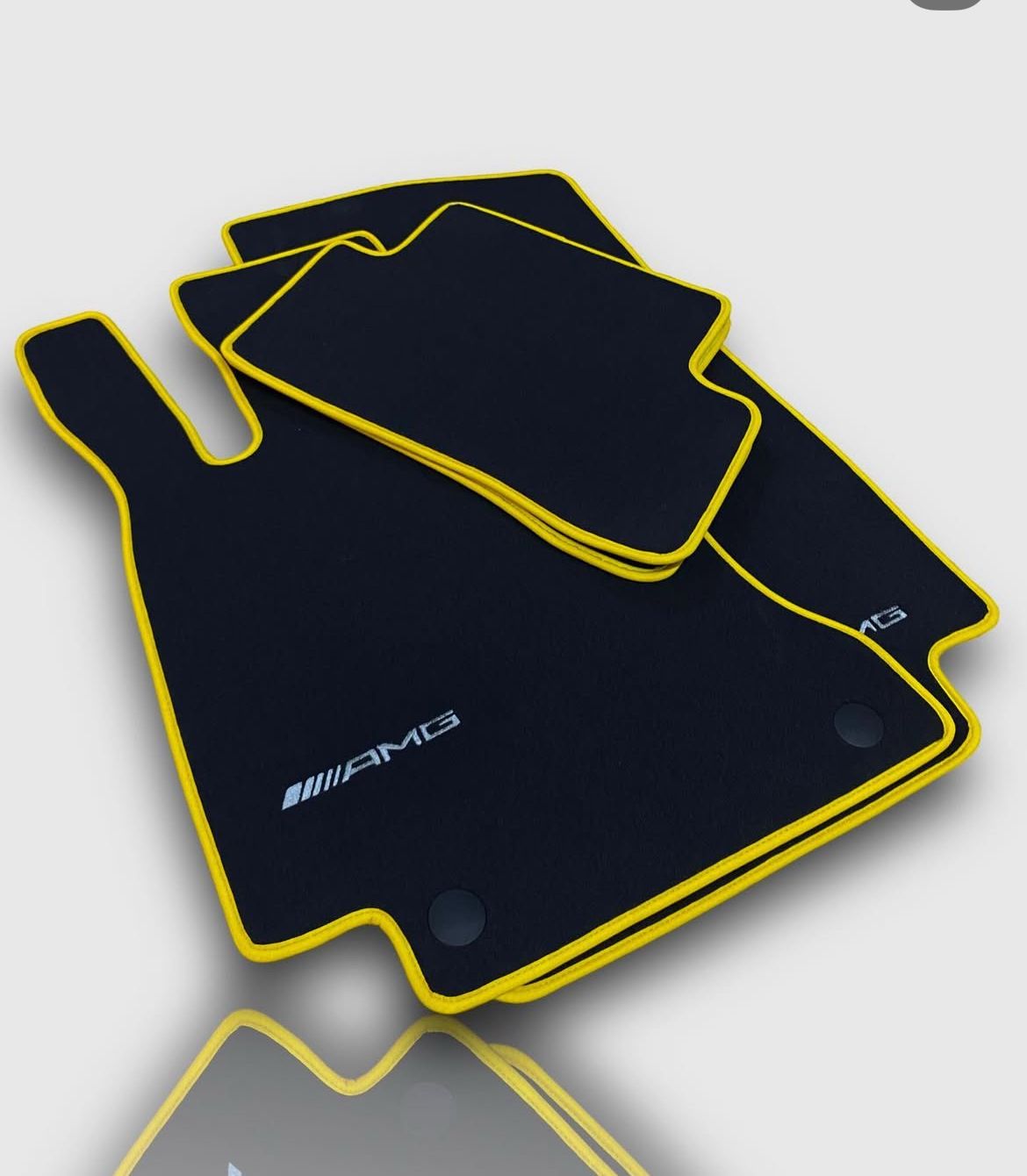 Für Mercedes Benz AMG Teppich Auto Fußmatten maßgefertigt für alle AMG Modelle, Teppich Innenraumschutz