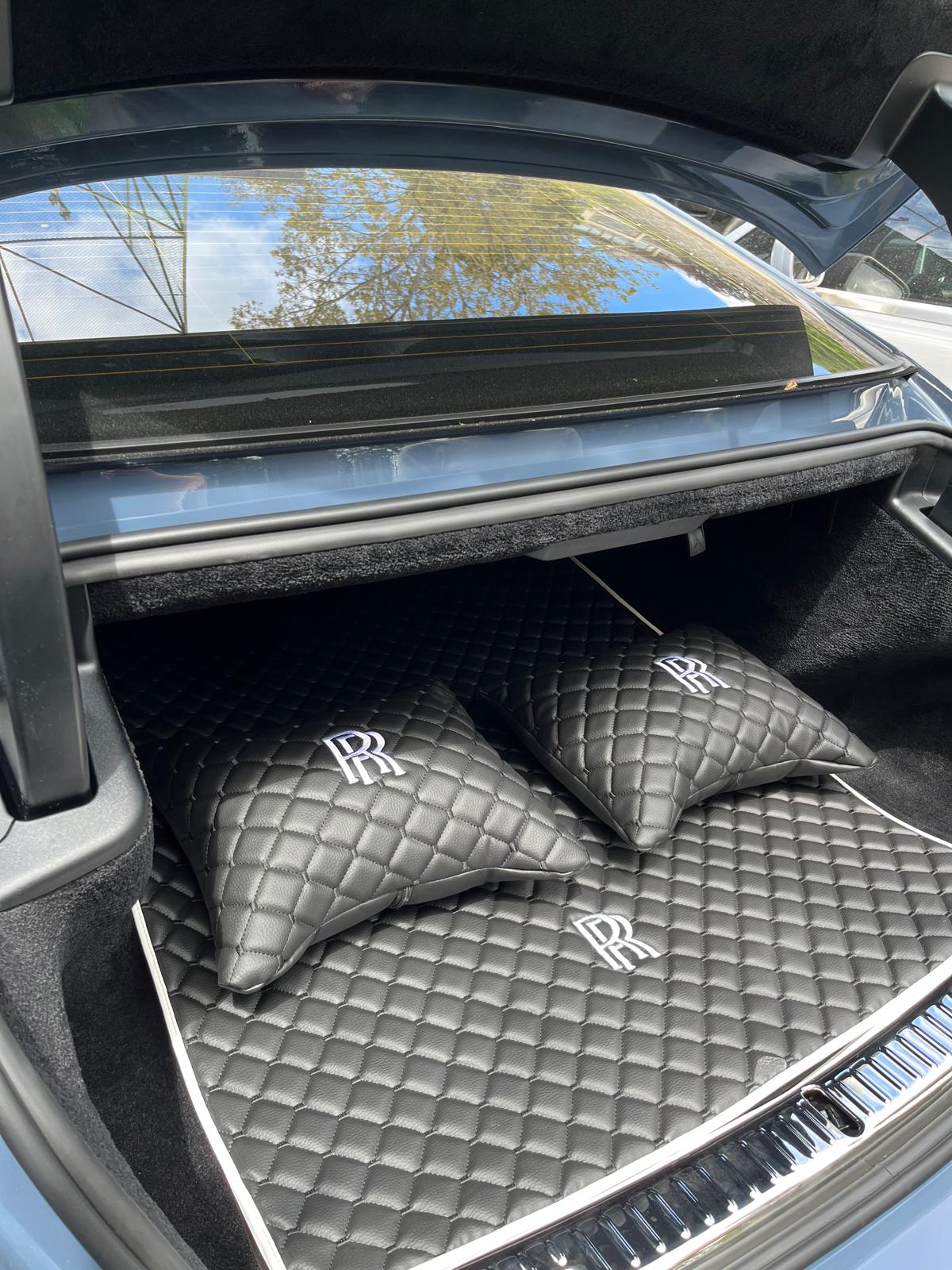 Rolls Royce Leder Fußmatten Set Maßgeschneidert für alle Modelle