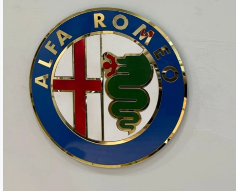 Alfa Romeo Logo Wandschild für die Garage Deko Wandkunst