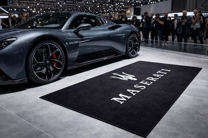 Maserati Garagen Teppich 150x220 cm Luxus Auto Teppich Garage Wohnzimmer Showroom Rug