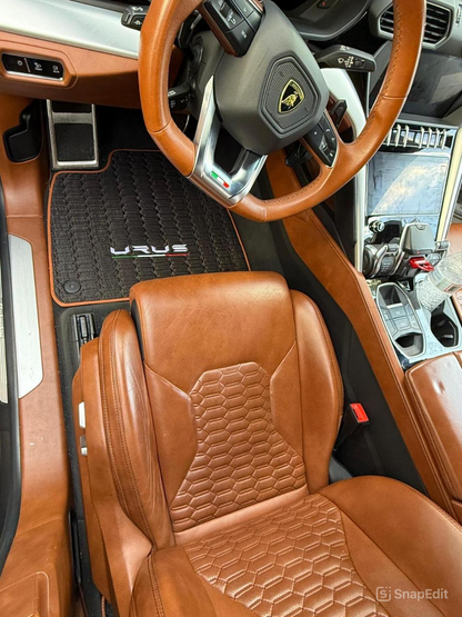 Lamborghini Urus Fußmatten Set Leder Kissen Kofferraummatte